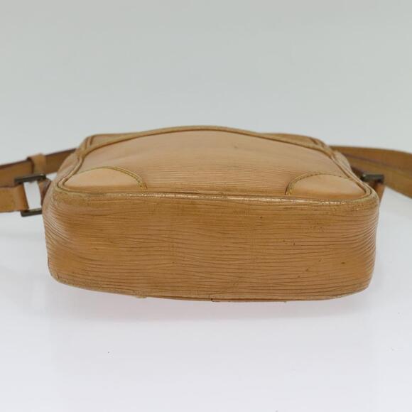 LOUIS VUITTON Epi Danube Shoulder Bag Beige M11910 - Picture 9 of 13